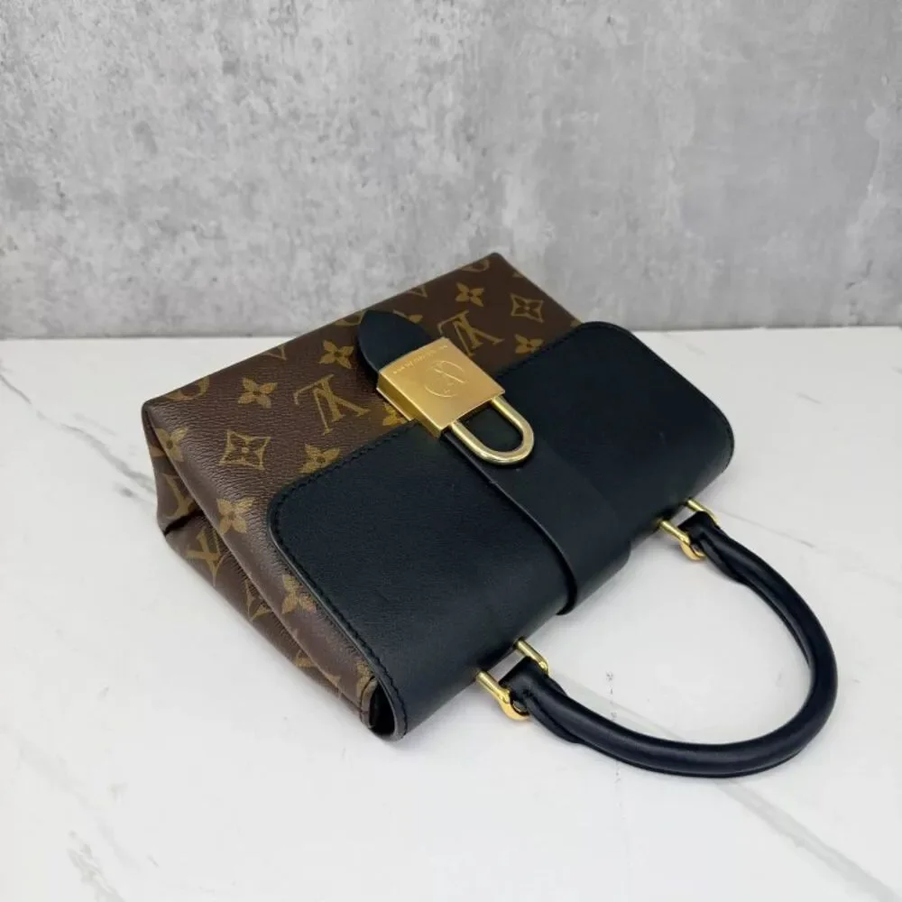 Louis Vuitton Women Pre-Loved Bag Very Good Condition